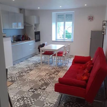 Frasne Logement Entier. Gite Les Brimbelles 외부 사진